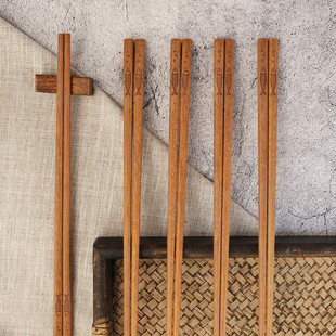 坤甸铁木筷年年有余雕刻款无漆无蜡进口原木切割木筷子10双