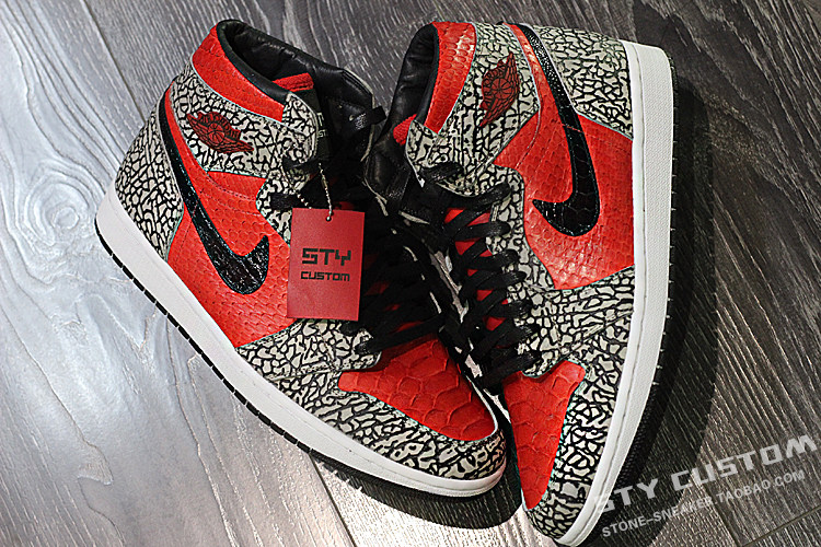 STY custom改制球鞋换皮 air jordan 1 红爆裂 sup联名风格 蛇纹