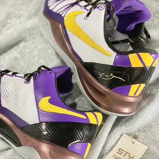 ZK8 低帮实战篮球鞋 Nike 白紫湖人 Kobe 科比8PE STY定制 白色