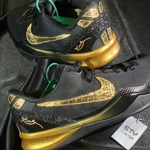 STY定制Nike Kobe 8 ZK8黑金黑曼巴 科比8耐克低帮实战篮球鞋男子