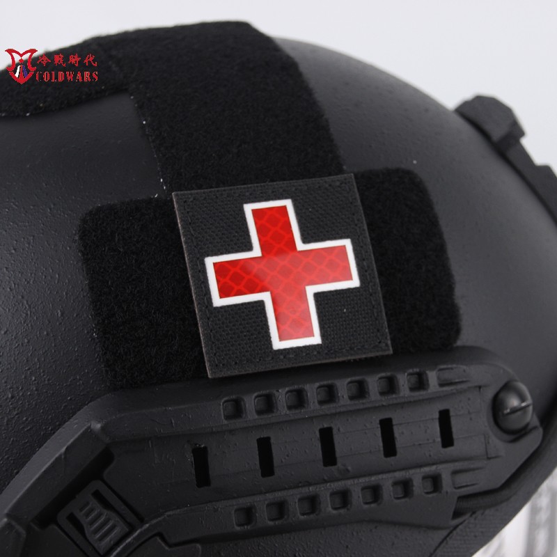 俄罗斯军迷士气章 俄特种兵红十字反光识别标 魔术贴 医疗兵急救