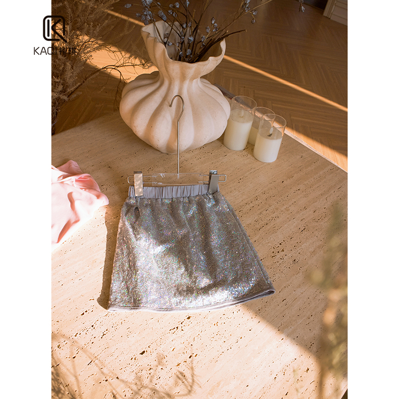 百搭小仙女宝宝亮片银色半身短裙