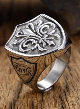 时尚钛钢戒指 欧美哥特风 朋克十字花钛钢戒指 盾牌戒指指环