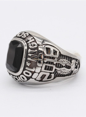 时尚钛钢男款戒指 欧美个性复古2018老鹰黑宝石钛钢戒指指环