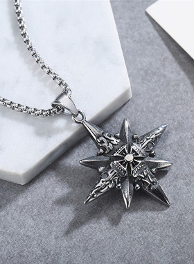时尚风钛钢复古指南针十字架吊坠