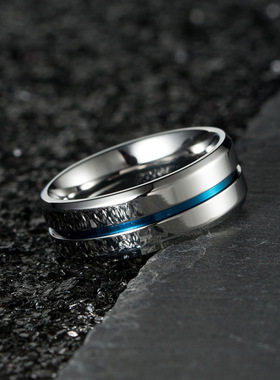 时尚钛钢戒指 简约间蓝色凹槽钛钢戒指 简约男女钛钢戒指指环
