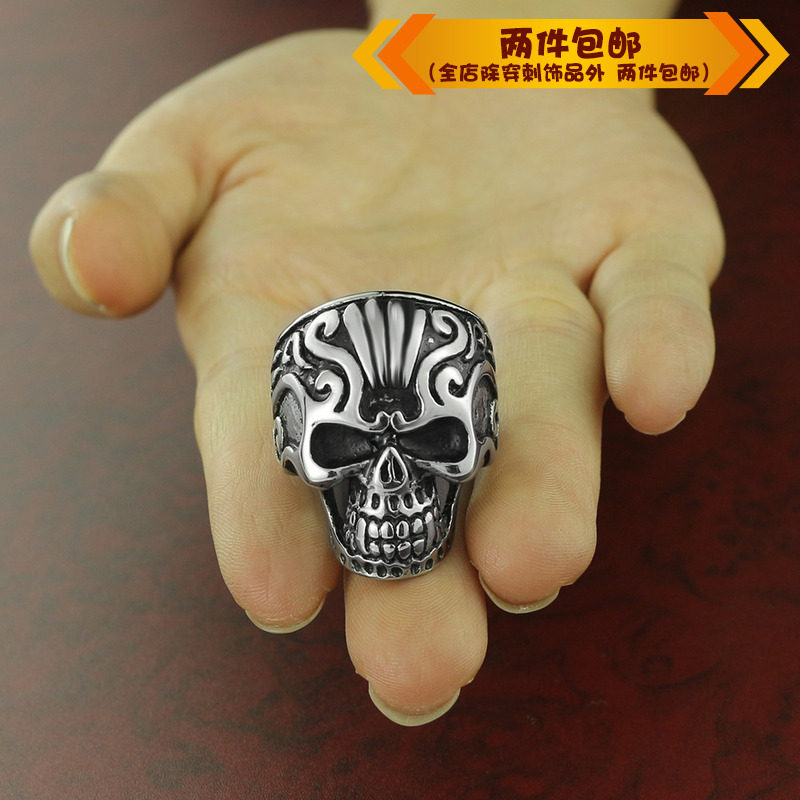 时尚钛钢戒指复古花纹骷髅鬼头钛钢戒指 铸造霸气男款戒指指环