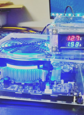 透明迷你电脑主机AMD锐龙Ryzen R3 2200G R5 2400G I7 I5 9750 4K