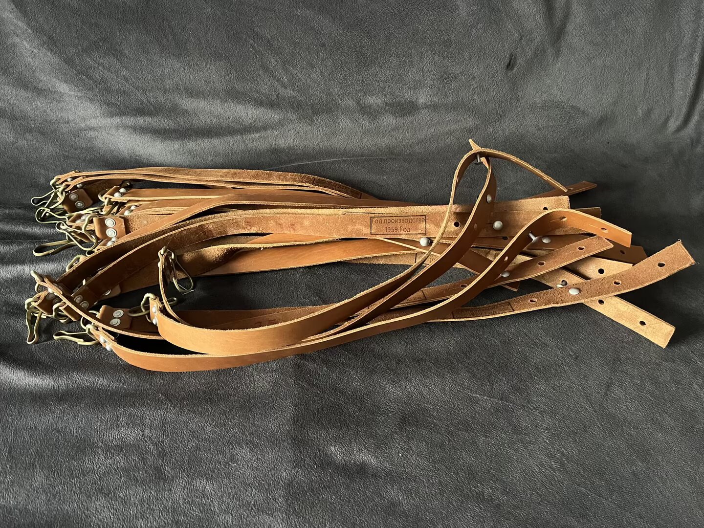 保真50年代苏联伞乒空降携具皮条俄罗斯纯牛皮战术伞包皮带皮条扣