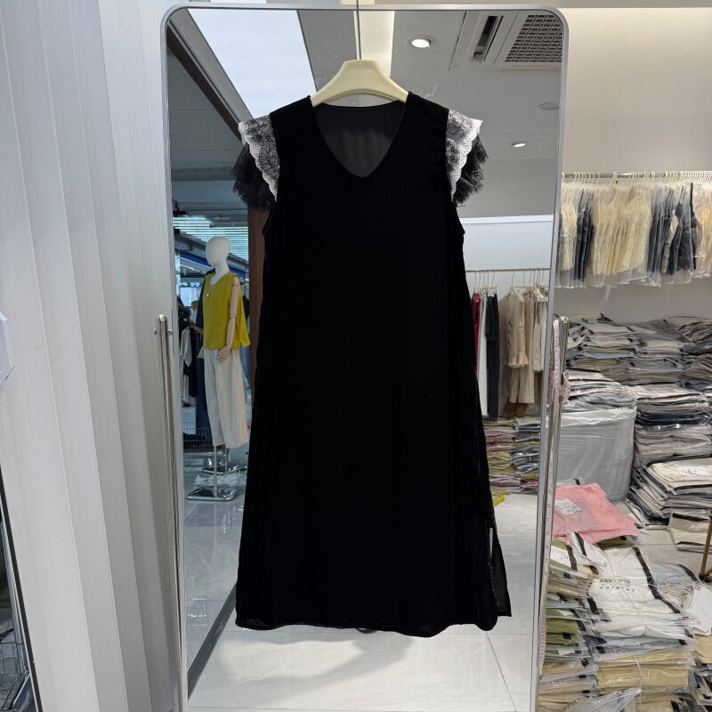 2026年夏装新款流行女装真丝丝绒无袖连衣裙蕾丝花边装饰修身显瘦
