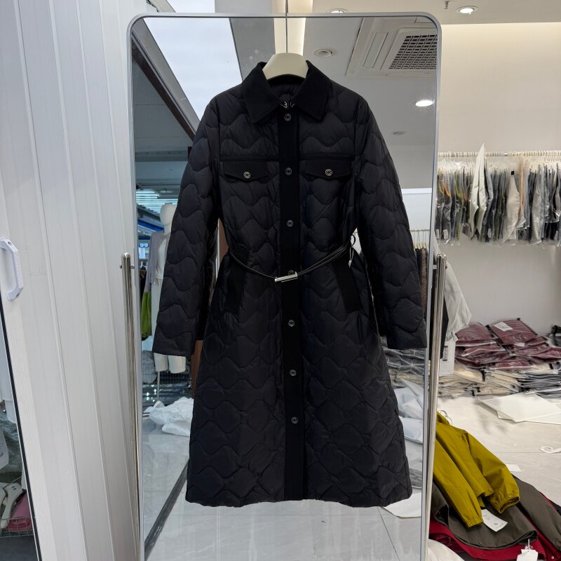 2026年秋冬新款流行女装轻薄鹅绒服配腰带修身显瘦长款羽绒服保暖