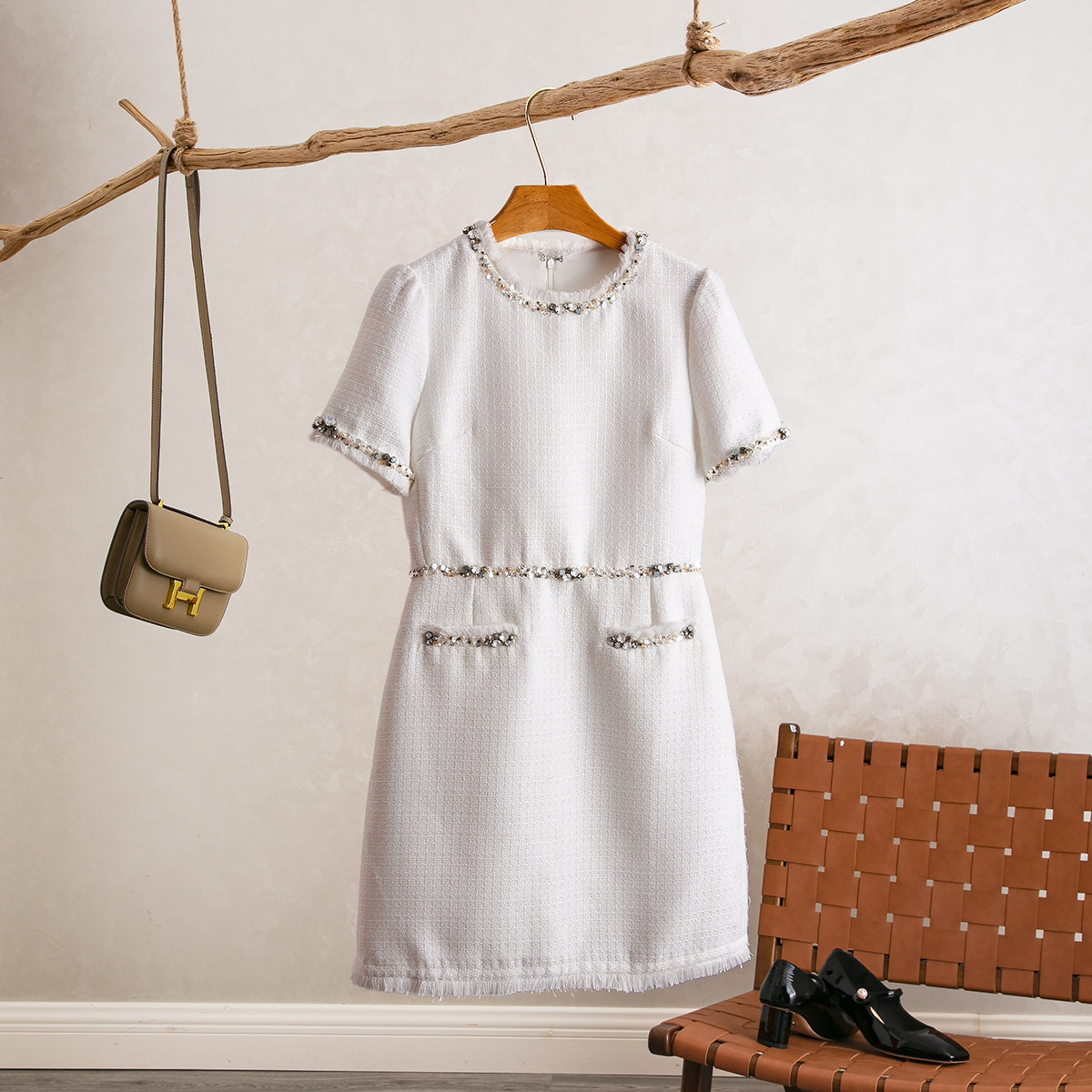 小香编织手工钉珠A字短袖连衣裙