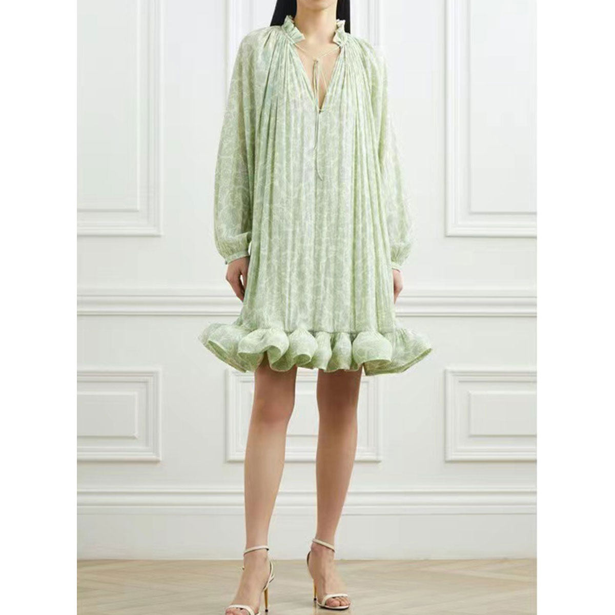 轻奢宽松聚酯纤维印花长袖连衣裙