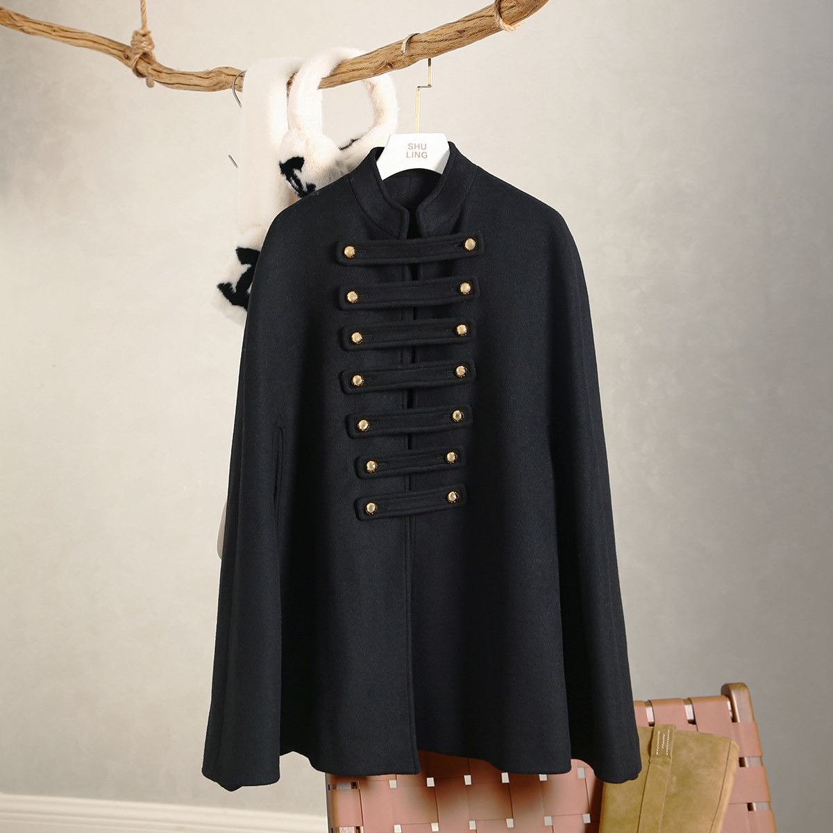 羊毛中长款轻奢斗篷毛呢外套