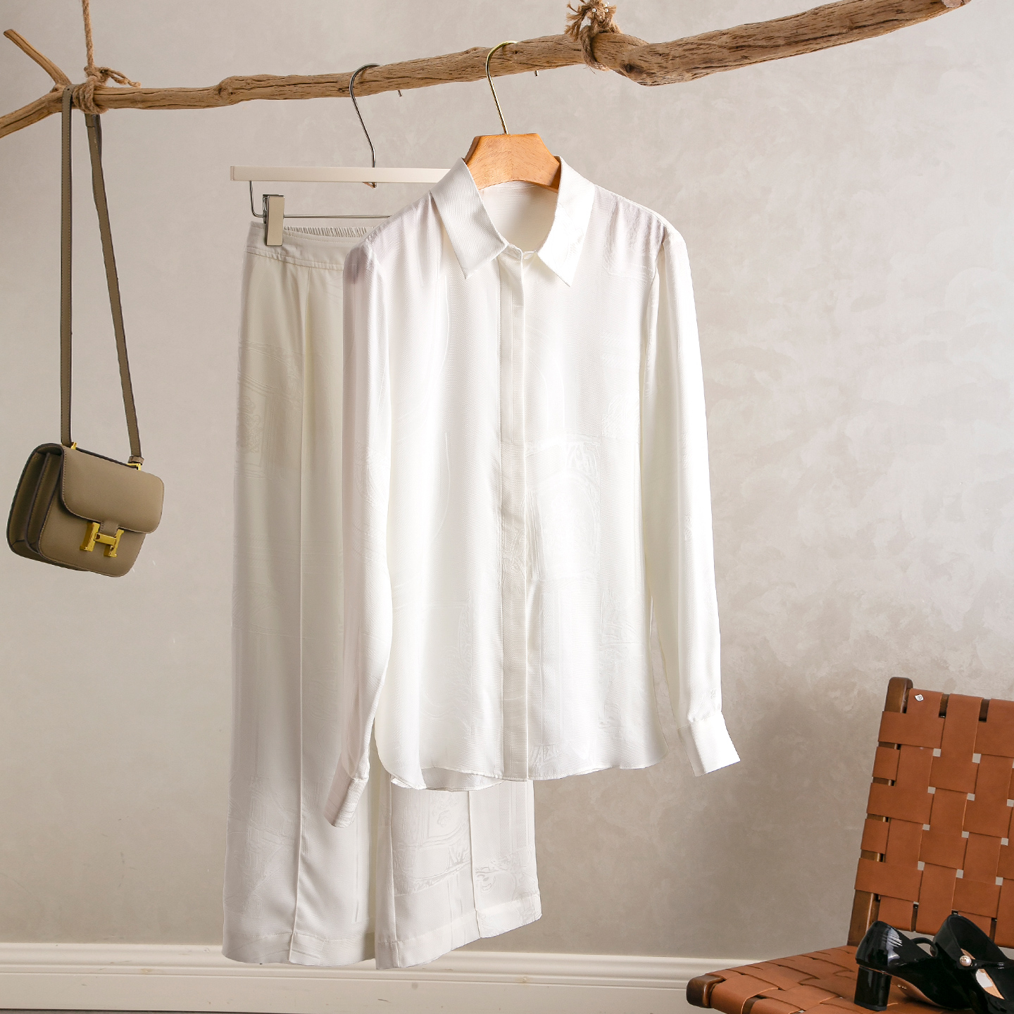 “华夫格”链条上衣+长裤套装