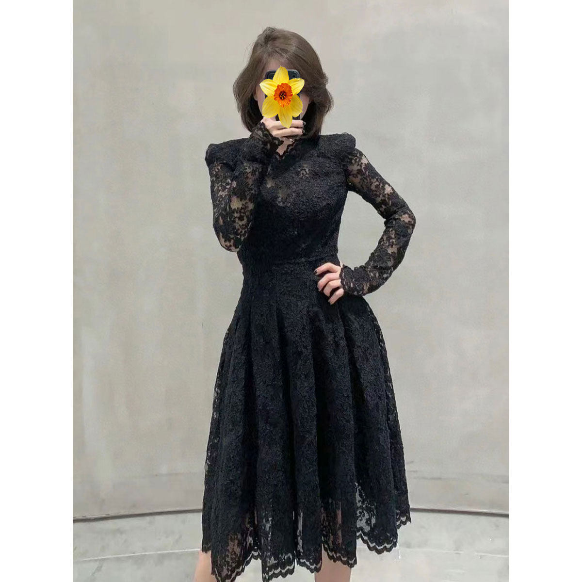 轻奢A型蕾丝纯色长袖连衣裙高腰