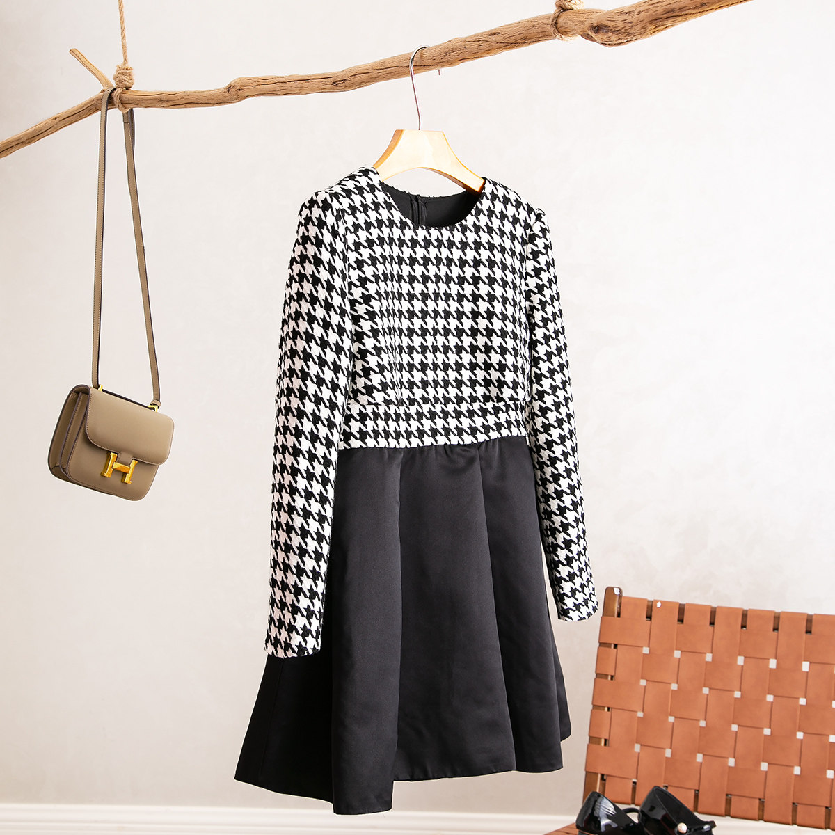 经典千鸟格假两件拼接气质连衣裙