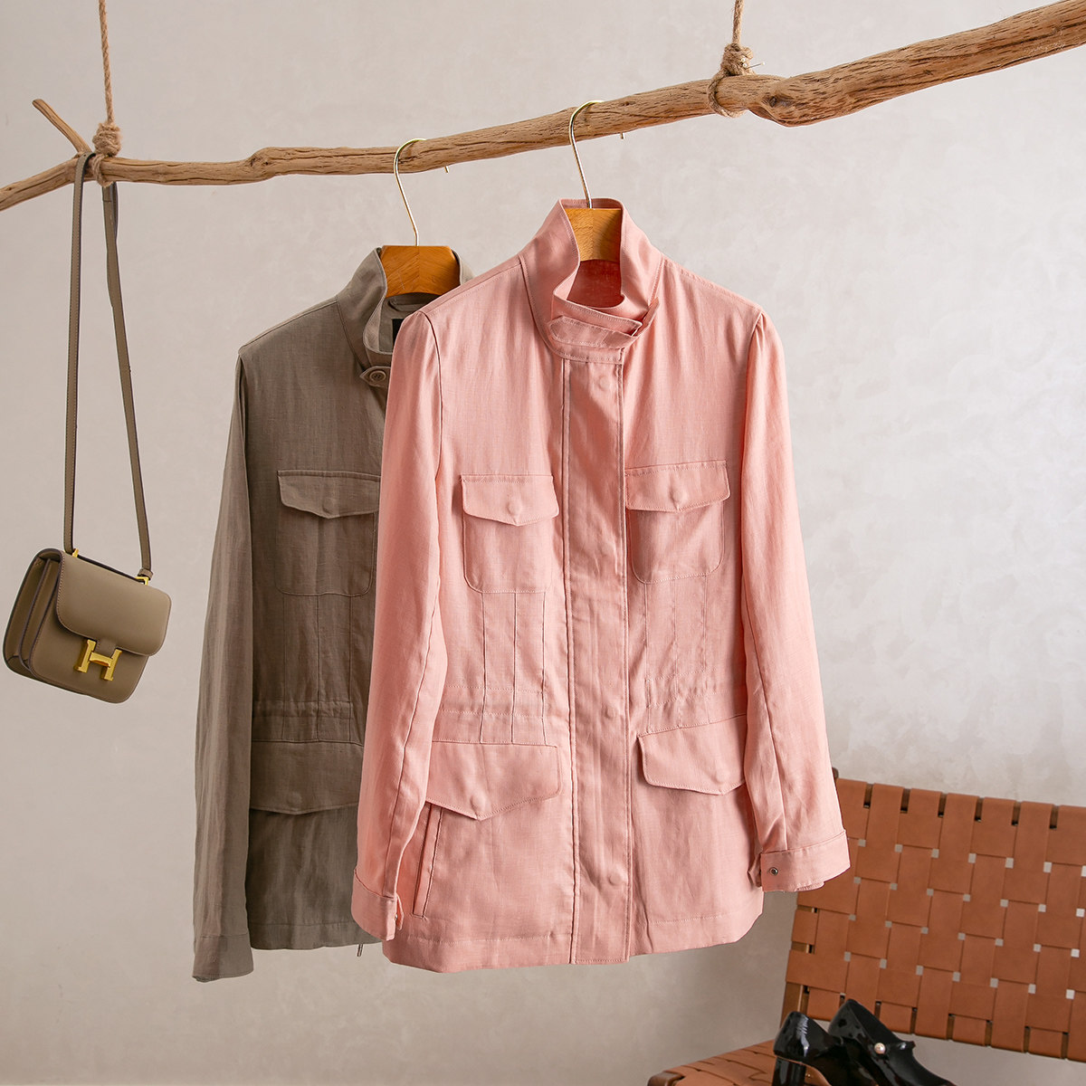 四口袋亚麻透气纽扣收腰简约外套