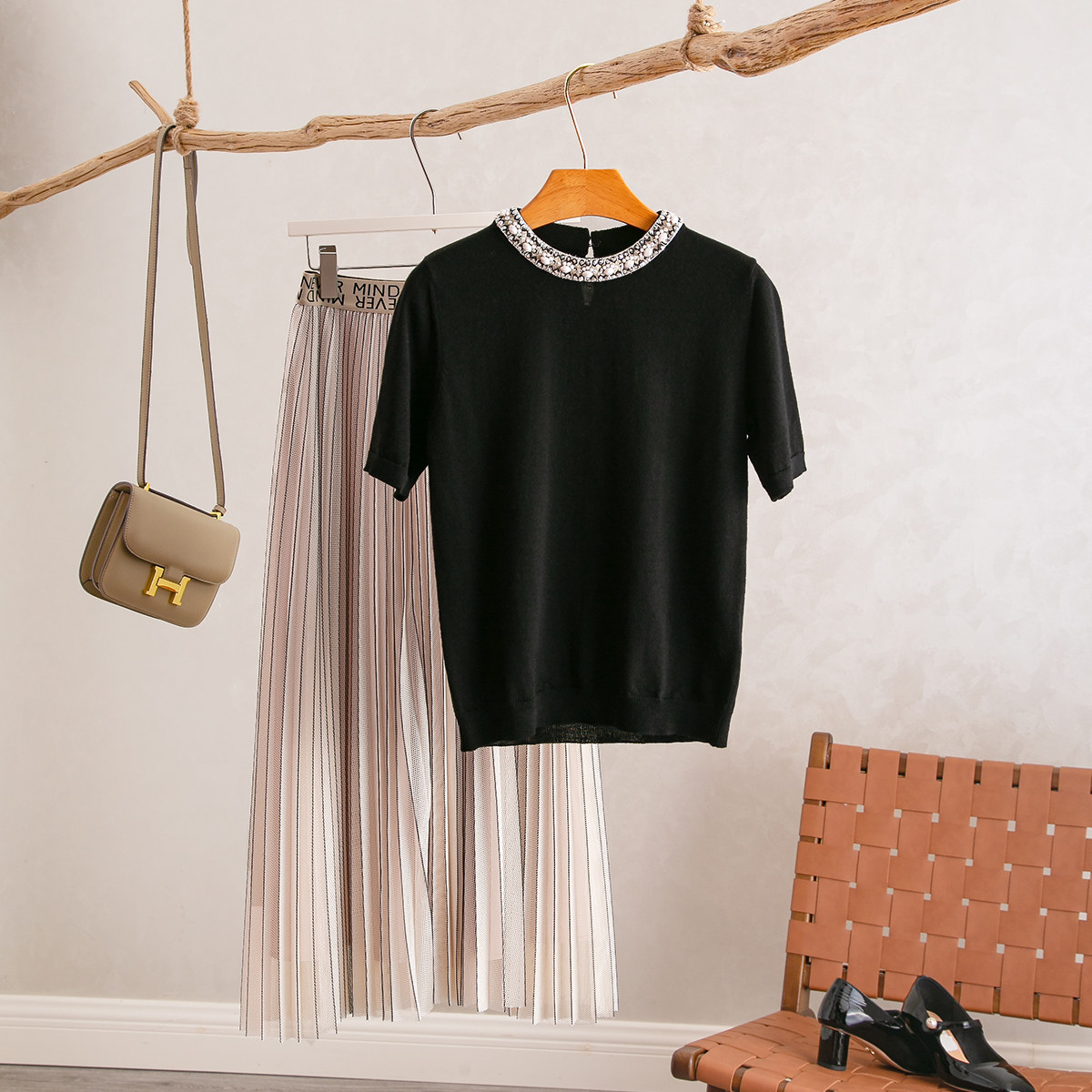 重工钉珠显瘦百搭针织套头衫