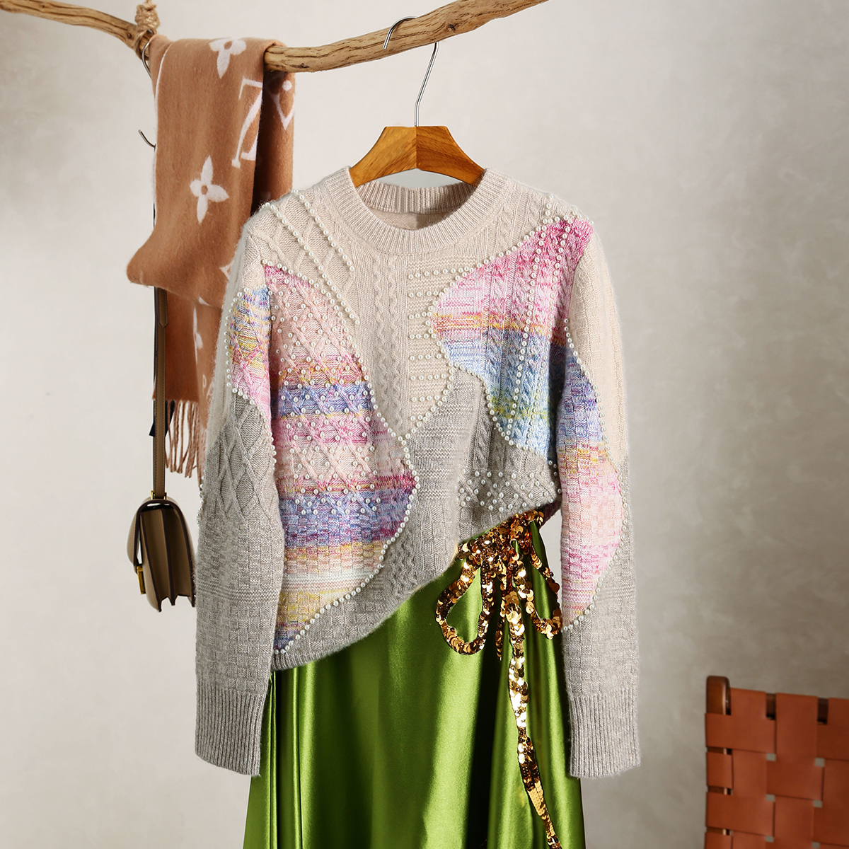 山羊绒套头圆领常规珍珠毛衣百搭