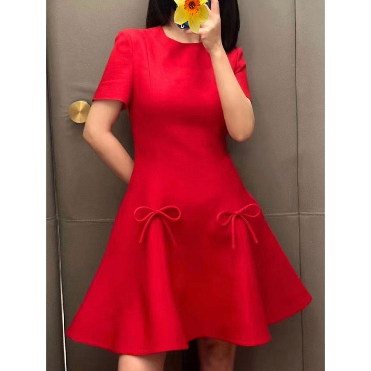 轻奢A字丝毛纯色蝴蝶结连衣裙