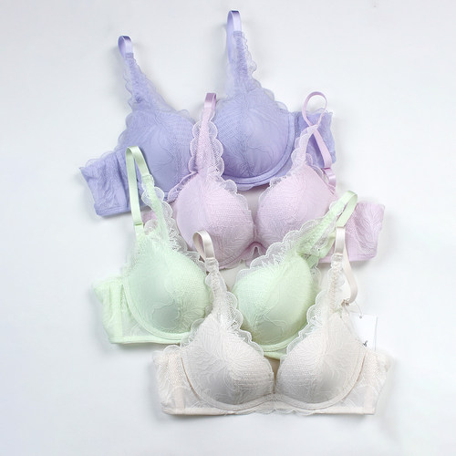 小胸聚拢蕾丝新品内衣黛安芬显大