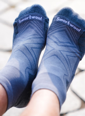 smartwool美利奴男女运动袜跑步越野定向减震中筒及踝印花羊毛袜
