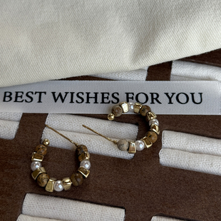 设计师款 不规则珠子珍珠C型耳环女金色复古港风耳饰天然石美拉德