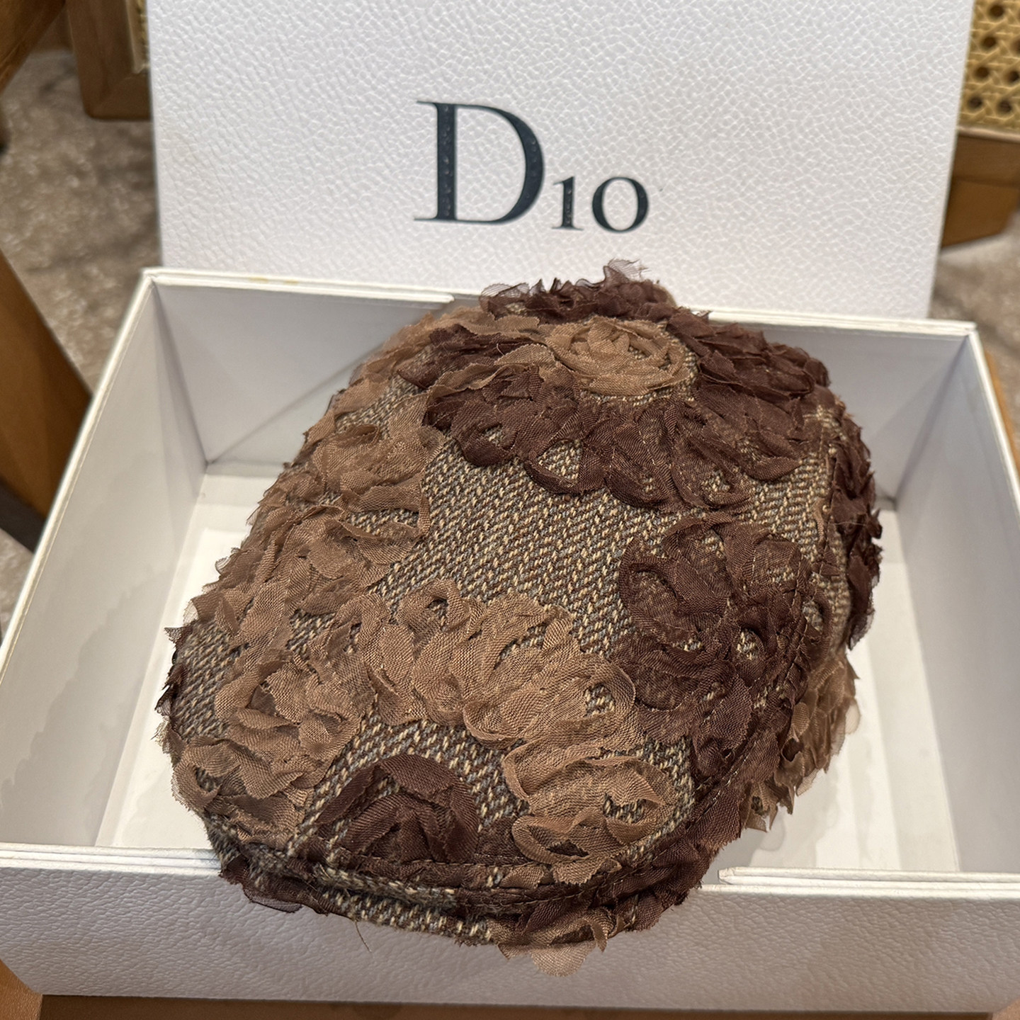 花朵优雅气质前进帽棕色高品质贝雷帽逛街时尚鸭舌帽子复古显脸小,服饰配件/皮带/帽子/围巾,帽子,淘宝优惠券,粉丝福利购,淘宝优惠卷