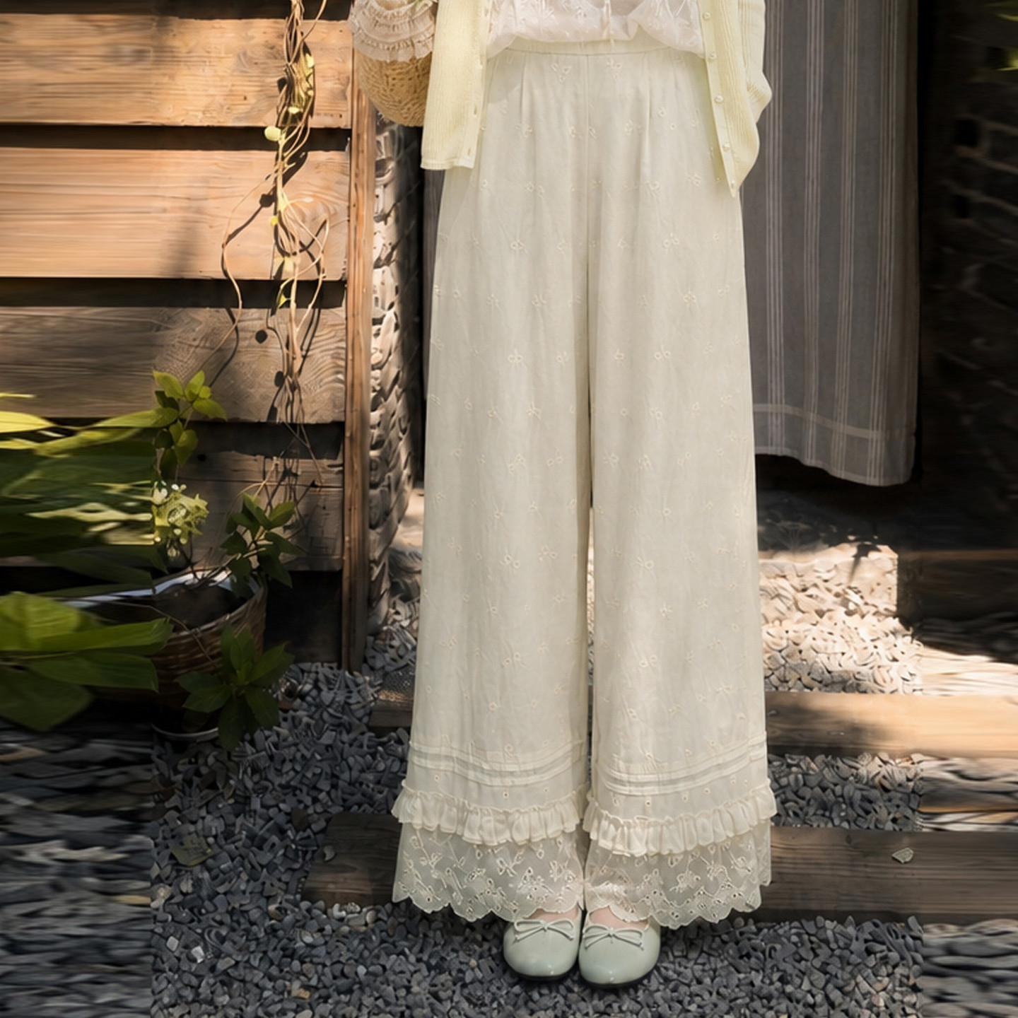 森女部落甜美蕾丝花边刺绣设计感阔腿裤女2026新款高腰休闲裤夏季