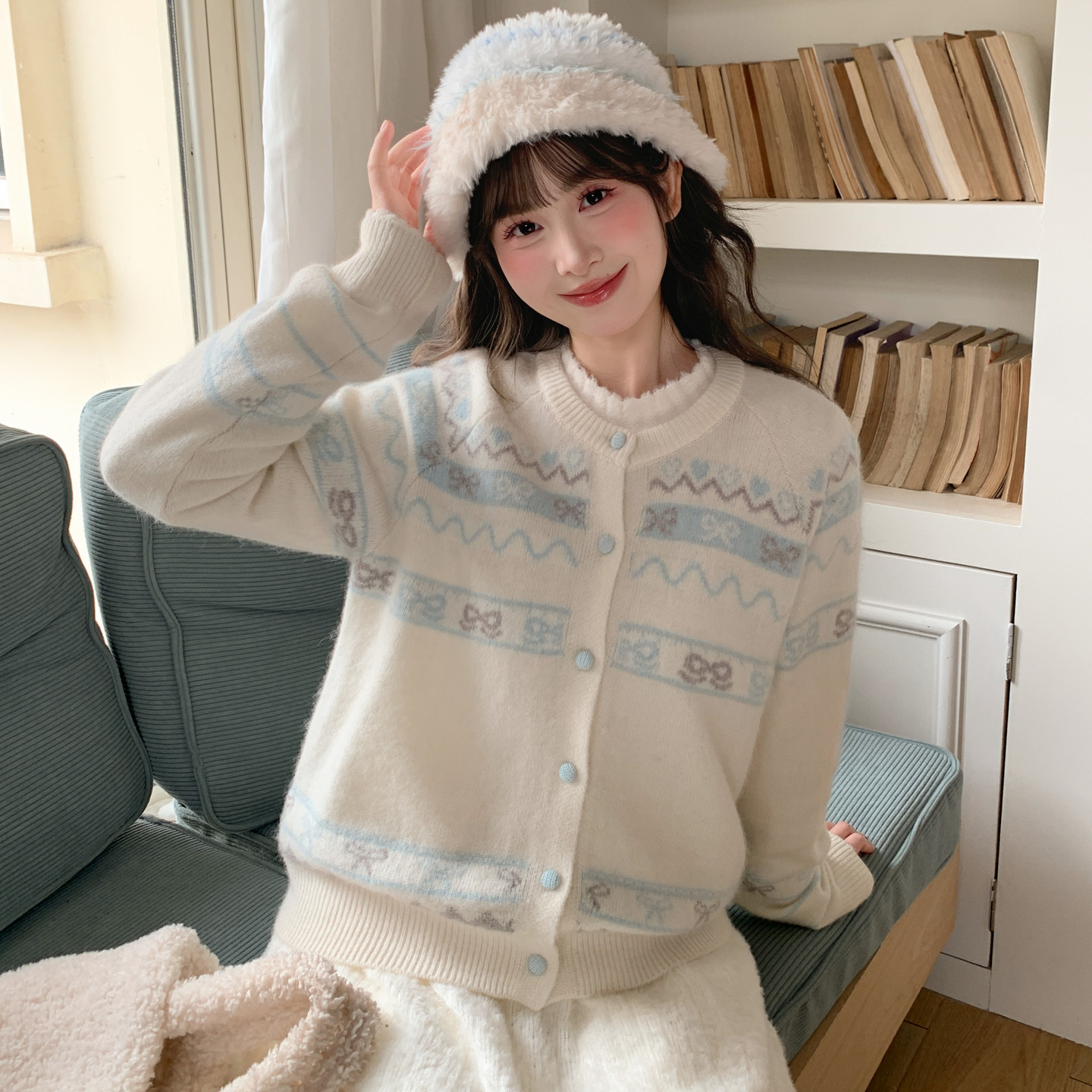 森女部落48.1%绵羊毛温柔风提花撞色宽松开衫女新款百搭针织衫冬