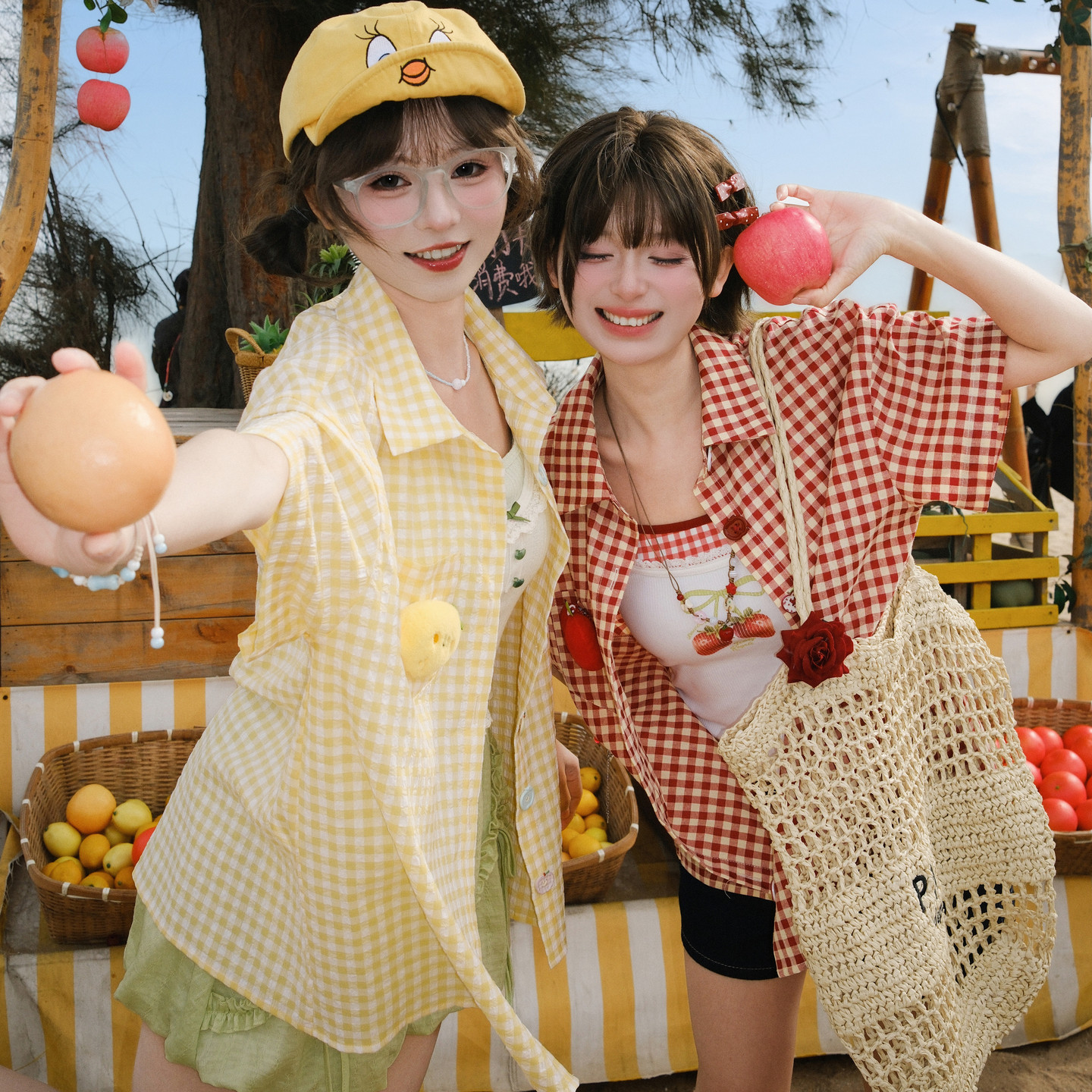 森女部落夏日甜妹格子衬衫女夏玩偶装饰彩色纽扣百搭宽松上衣新款