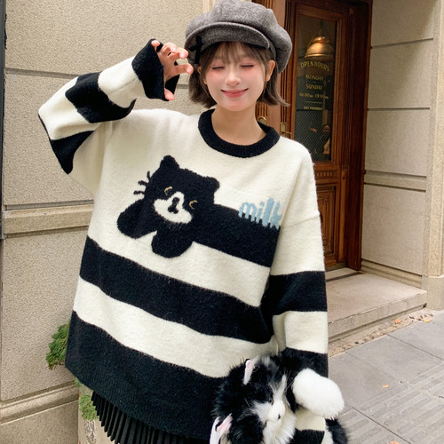森女部落甜美风可爱猫咪刺绣百搭圆领毛衣女新款撞色宽松针织衫冬