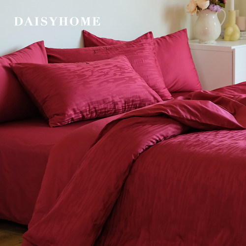 高端轻奢大红色结婚四件套