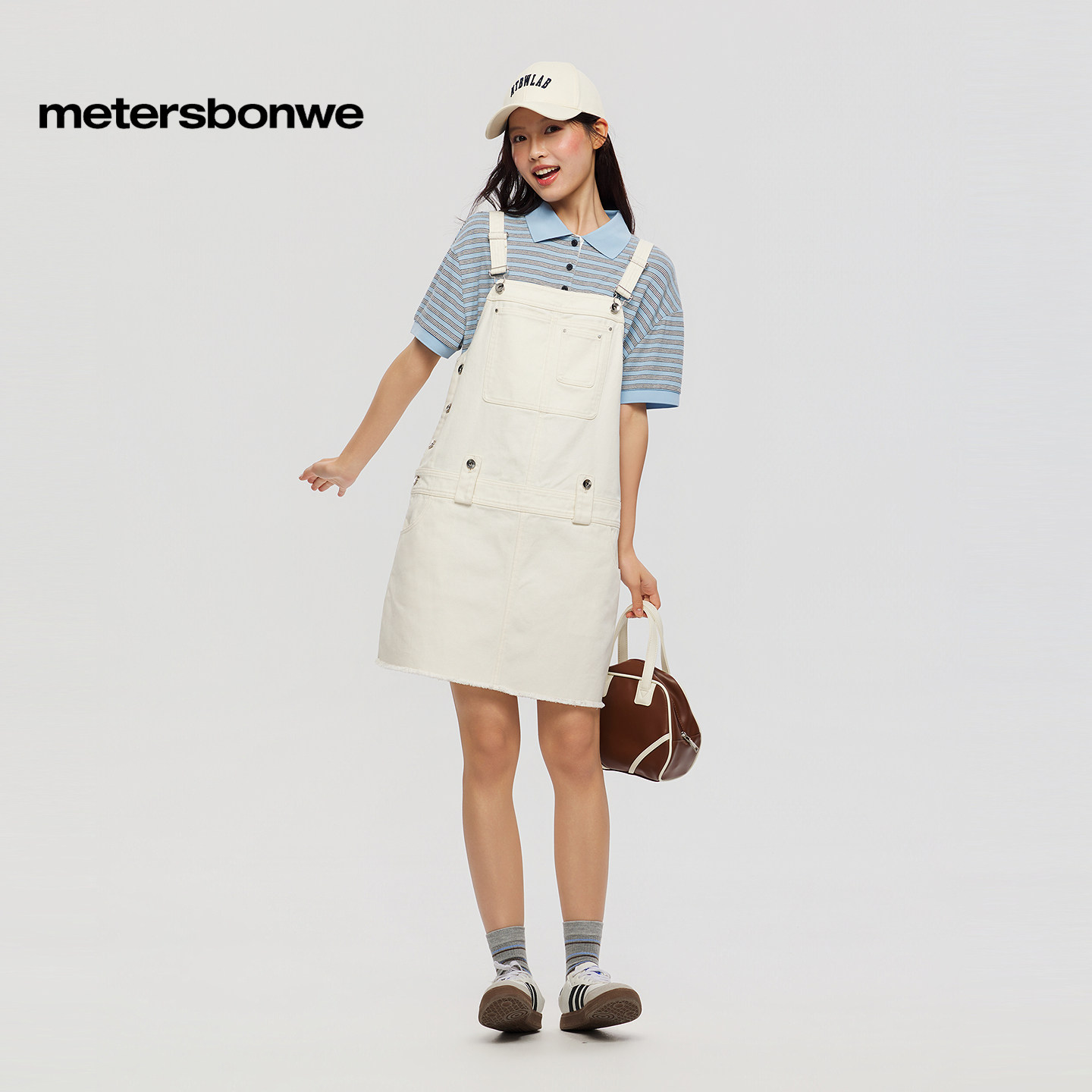 美特斯邦威背带裙女2026夏季新款潮流宽松纯棉休闲低腰纯色裙子