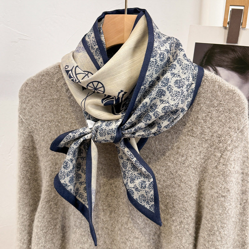 仿丝绒双层印花春秋丝巾女百搭长条飘带气质马车护颈薄款围巾披肩,服饰配件/皮带/帽子/围巾,围巾/丝巾/披肩,淘宝优惠券,粉丝福利购,淘宝优惠卷