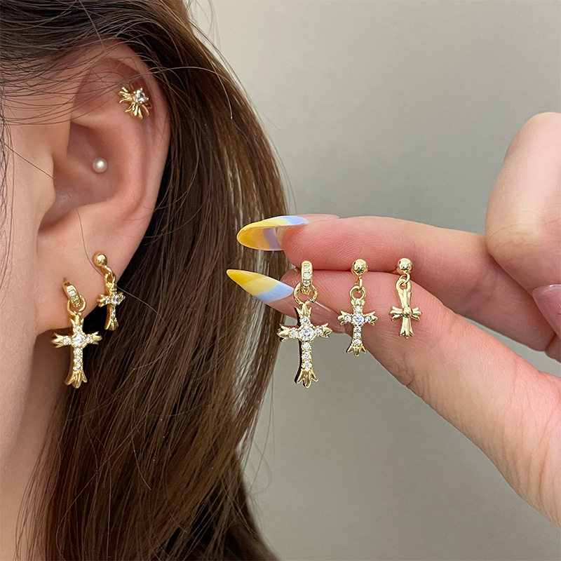 轻奢满钻十字架耳钉套装女新款个性时尚百搭气质耳环韩国小众耳饰,饰品/流行首饰/时尚饰品新,耳钉,淘宝优惠券,粉丝福利购,淘宝优惠卷