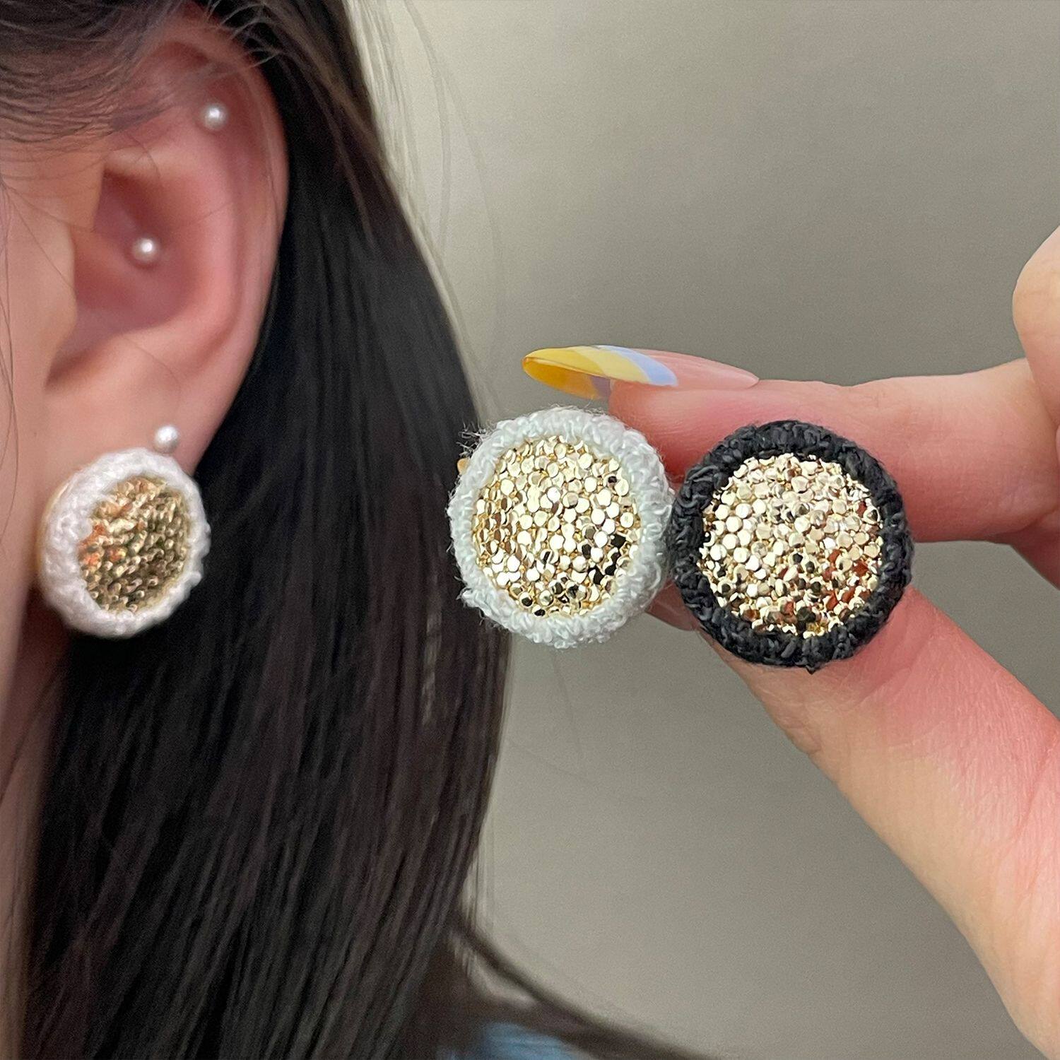 秋冬简约金属亮片毛绒耳钉925银针女个性高级感时尚潮流耳环耳饰