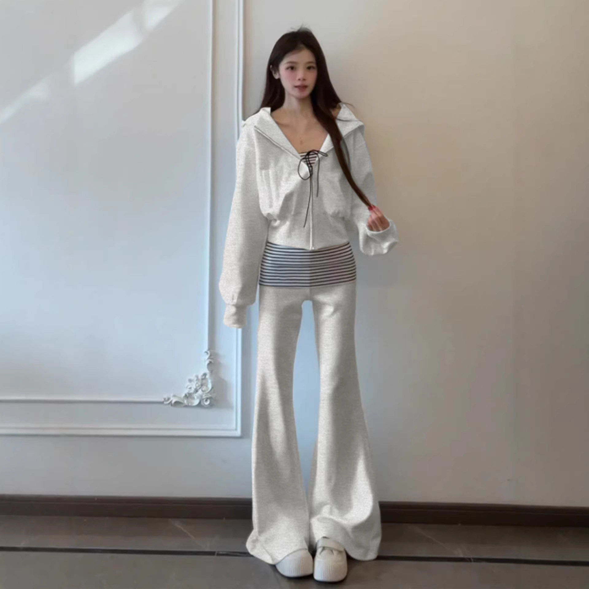 女款早秋卫衣运动套装女韩系整套ootd穿搭美拉德2026新款女装外套
