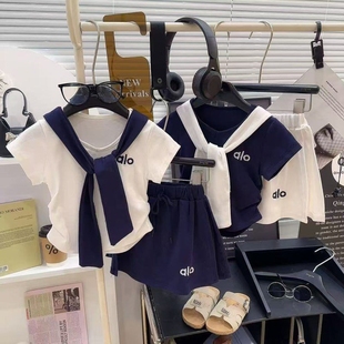 童装夏季女童学院风百搭短款上衣海军风假两件披肩T恤短裤套装