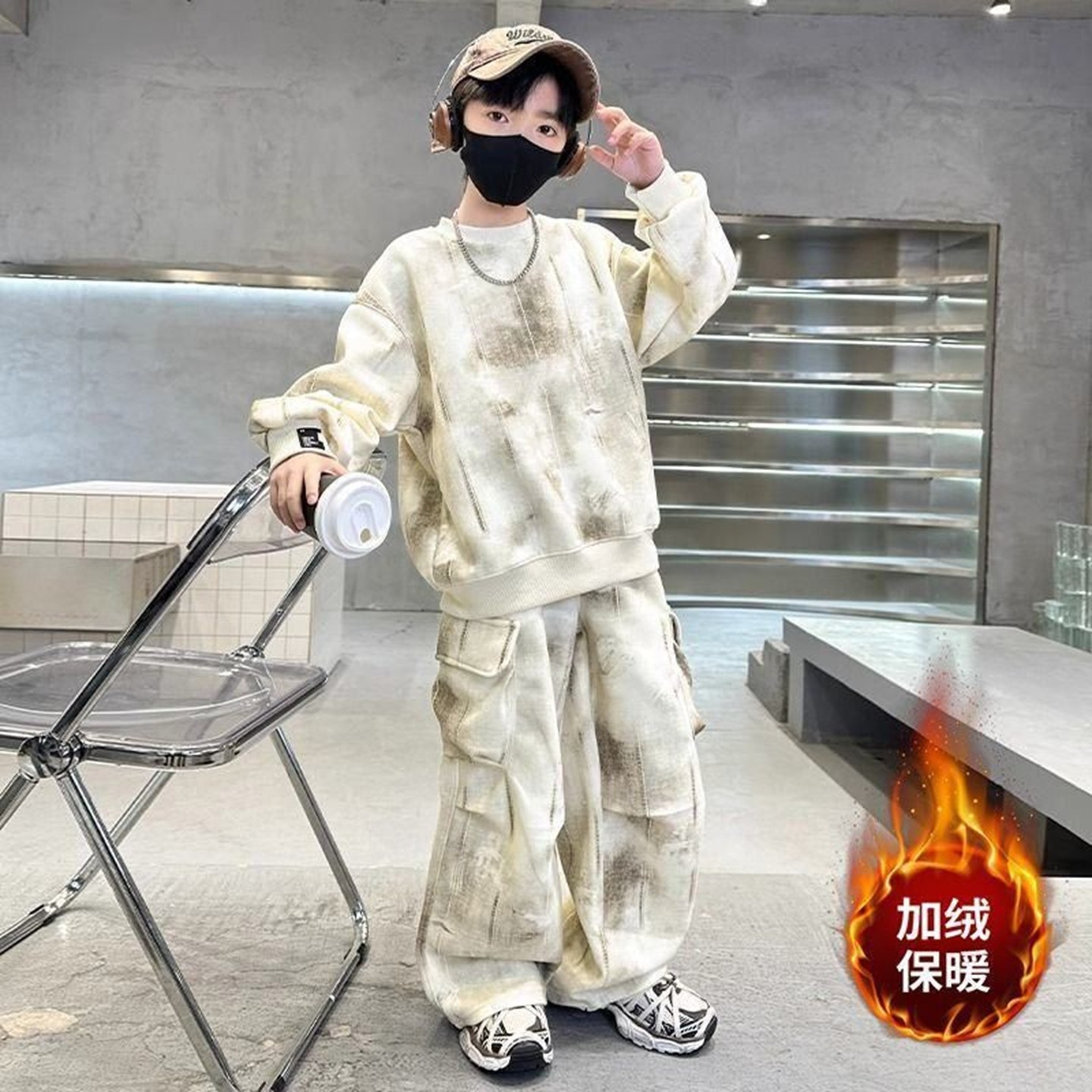跨境炸街男童高质量套装秋冬款加绒保暖运动帅气卫衣卫裤两件套
