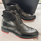 原产 知名 四季 现货清货 头层皮雕花高帮鞋