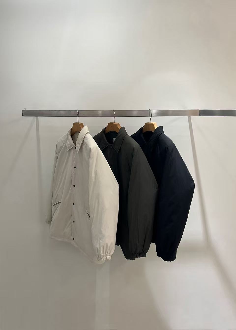 现 25冬季新款韩国东大门one taste女时尚插肩袖翻领口袋棉服外套