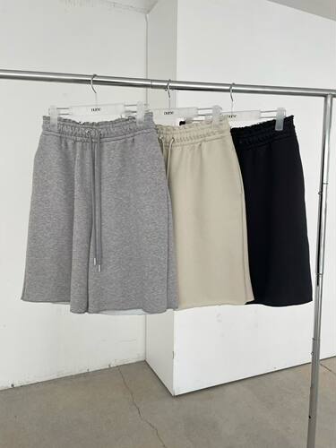 现 韩国东大门26秋季新款nuese女韩系风松紧腰系带休闲五分裤