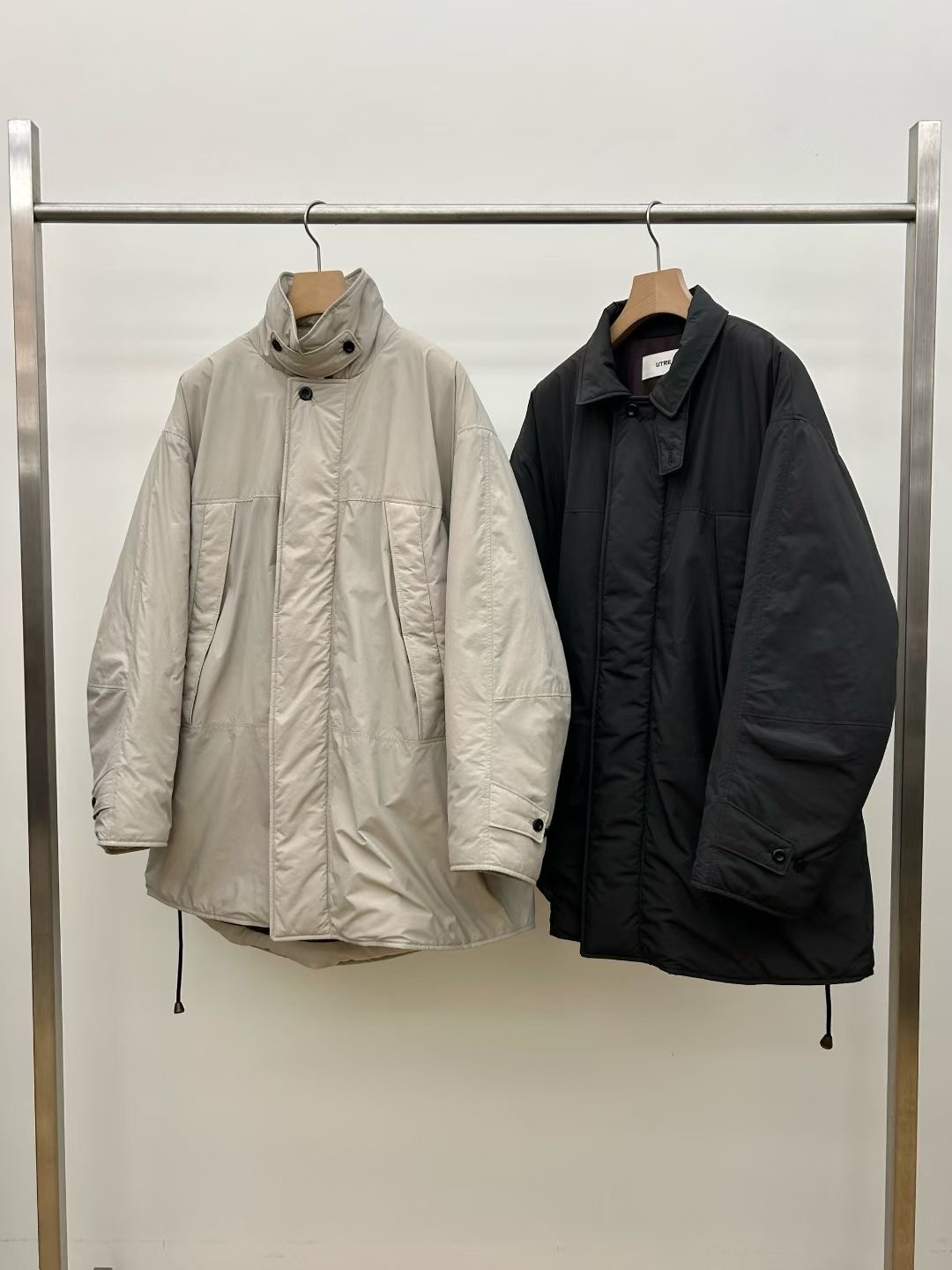 现 25冬季新款韩国东大门utre工装风立领纯色抽绳羽绒服外套