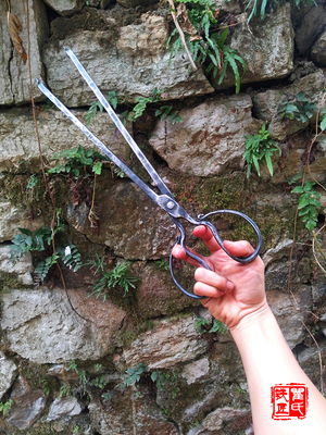 铁匠铺火钳手工锻打铁钳定制