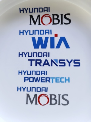 现代mobis车贴尾派沃泰威亚坦迪斯Hyundai powertech WIA transys