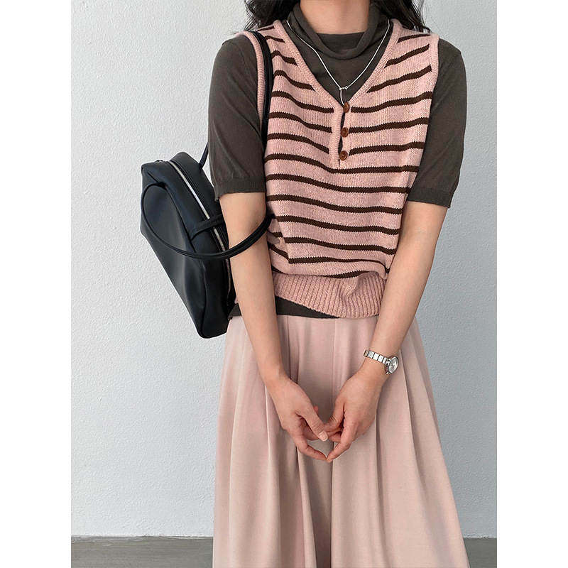 韩版高级江左 韩系条纹V领无袖针织马甲女26初春高级感羊毛叠穿坎,女装/女士精品,毛衣,淘宝优惠券,粉丝福利购,淘宝优惠卷