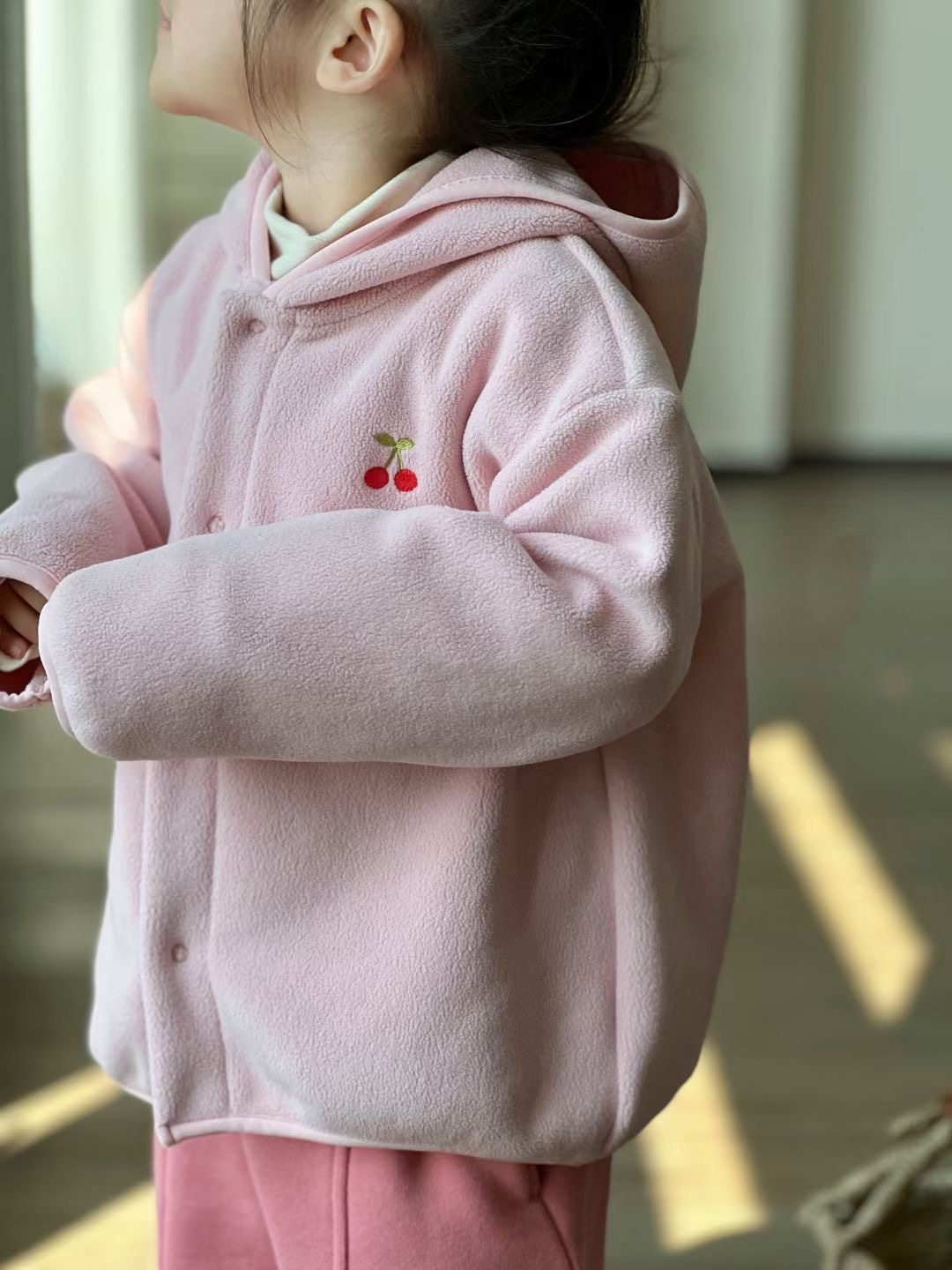 樱桃奥绒连帽衫加厚外套女童秋冬