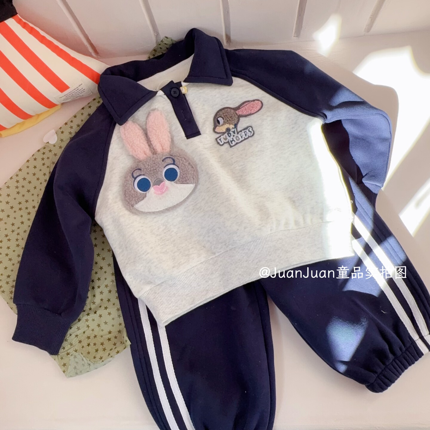 日系女童兔子警官套装秋冬加绒